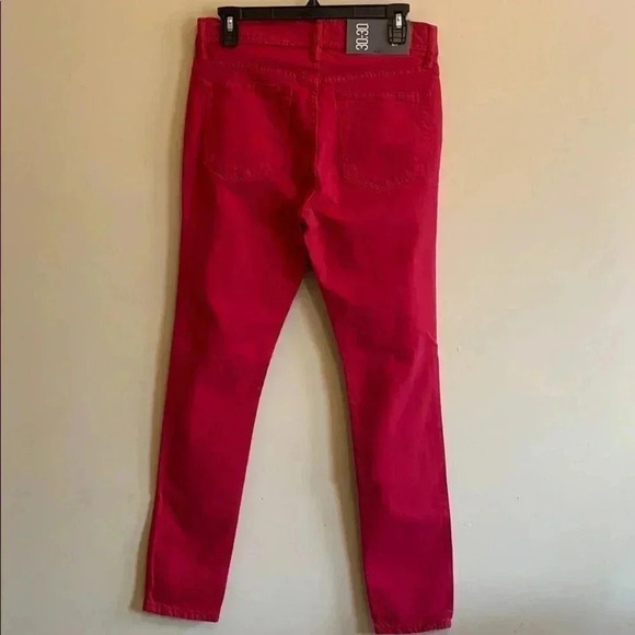 BDG distressed skinny jeans. - Picture 2 of 5